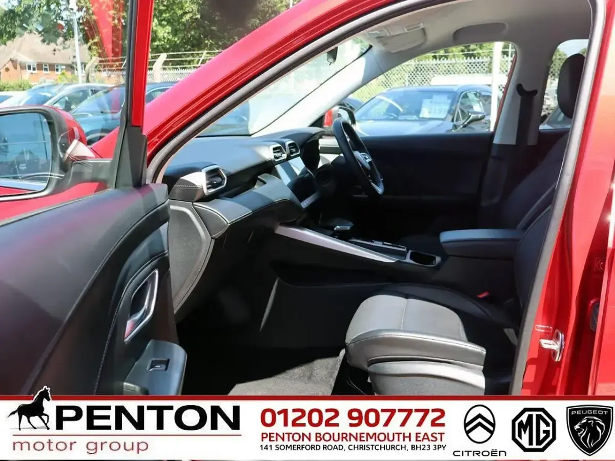 Used MG ZS Trophy 196 HP (144 kW) 2025 Red SUV