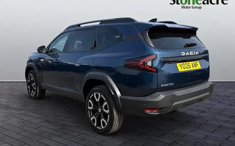 New Dacia Bigster Expression 155 HP (114 kW) 2026 Blue SUV