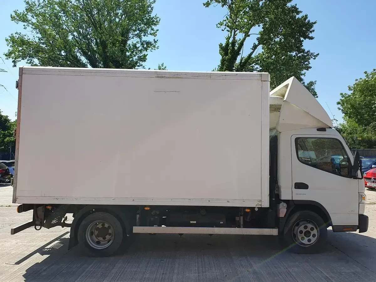 Used Mitsubishi Canter 2017 White