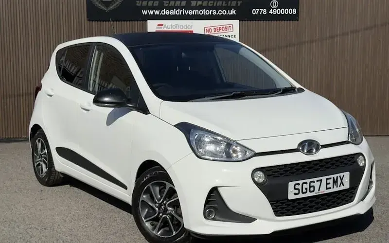 Used Hyundai i10 Premium 67 HP (49 kW) 2020 Hatchback