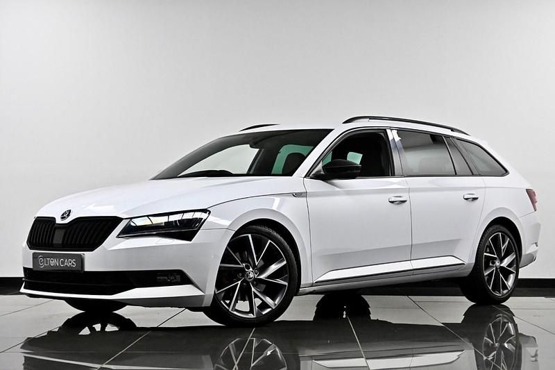 Used Skoda Superb SportLine 150 HP (110 kW) 2018 White Estate