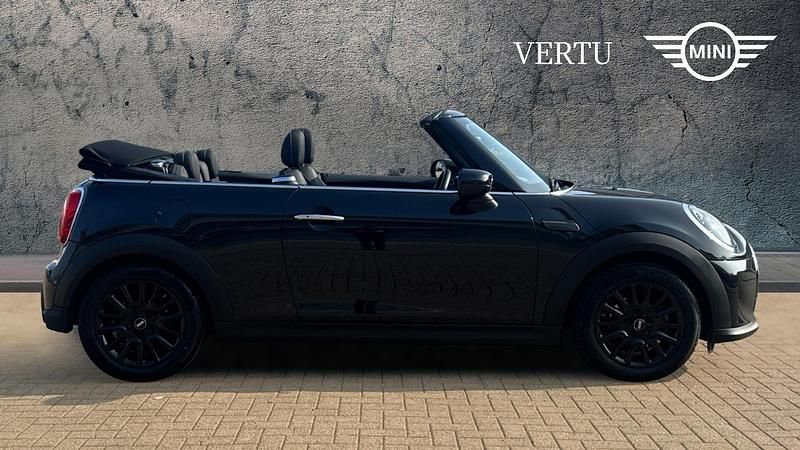 Used Mini Cooper Cabriolet Classic 136 HP (100 kW) 2023 Black Cabriolet
