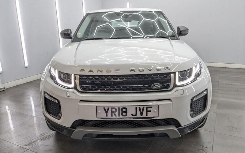 Used Land Rover Range Rover evoque SE 240 HP (176 kW) 2018 Hatchback