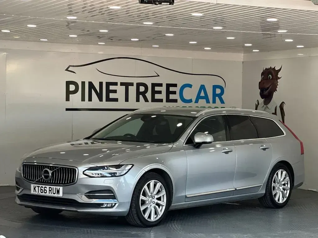 Used Volvo V90 Inscription 2017 Silver Estate