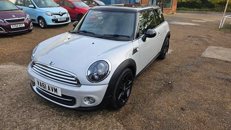 Silver Used 2012 Mini Cooper Hatch Hatchback | £4,395 (Super price) - Image 1/4