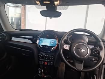 Used Mini Cooper Classic 136 HP (100 kW) 2023 Silver Hatchback