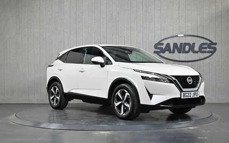 Used Nissan Qashqai N-Connecta 140 HP (102 kW) 2022 SUV
