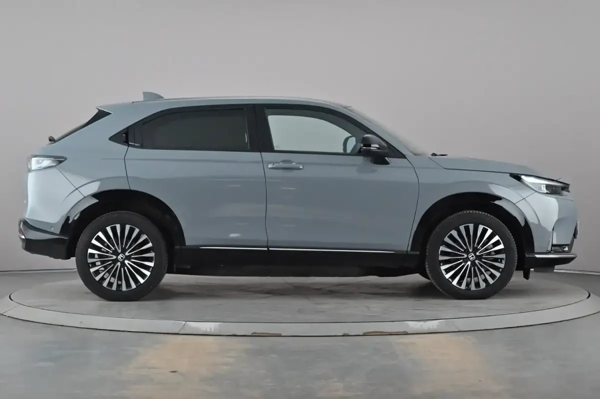 Usado Honda e Advance 150 kW (204 CV) 2025 Gris Utilitario