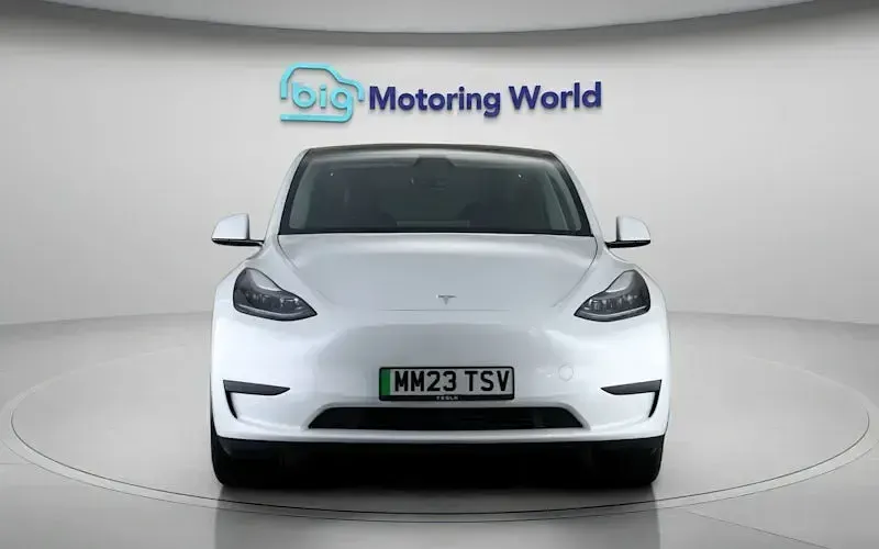 Used Tesla Model Y Standard Range 219 kW (299 HP) 2024 SUV