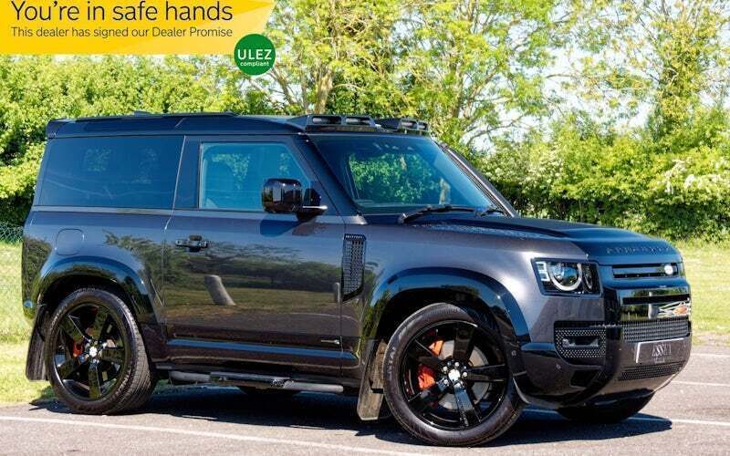 Used 2024 Land Rover Defender SUV | £61,995 (Super price) - Image 1/4