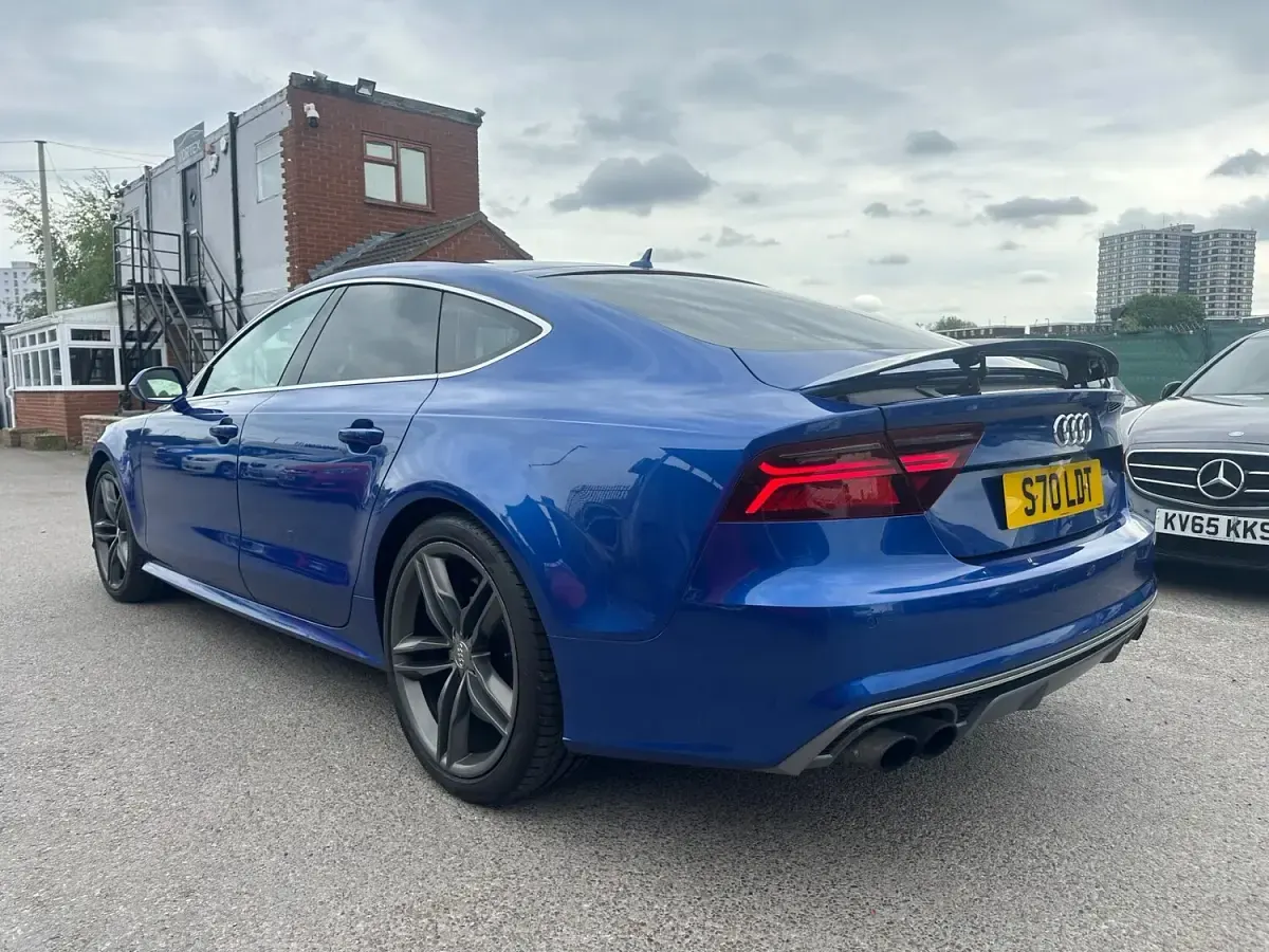 Used Audi S7 2015 Blue Hatchback