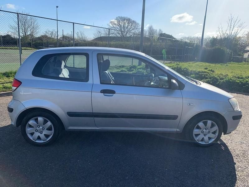 Used Hyundai Getz 62 HP (45 kW) 2004 Silver Hatchback