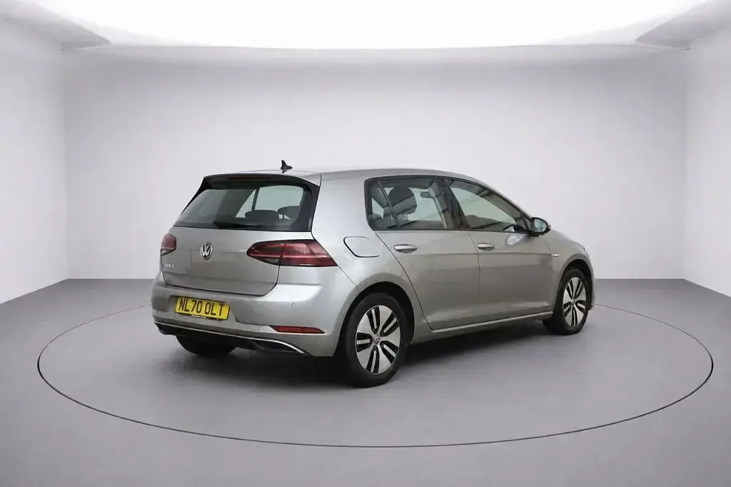 Used VW e-Golf 100 kW (136 HP) 2020 Hatchback