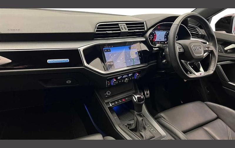 Used Audi Q3 Black Edition 187 HP (137 kW) 2023 Blue SUV