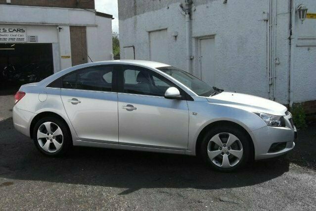 Used Chevrolet Cruze 2010 Sedan