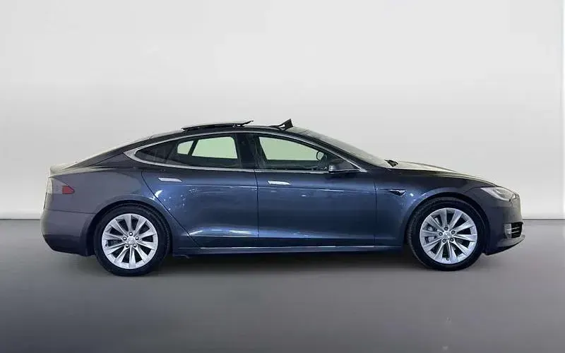 Used Tesla Model S Standard Range 386 kW (525 HP) 2018 Grey Hatchback