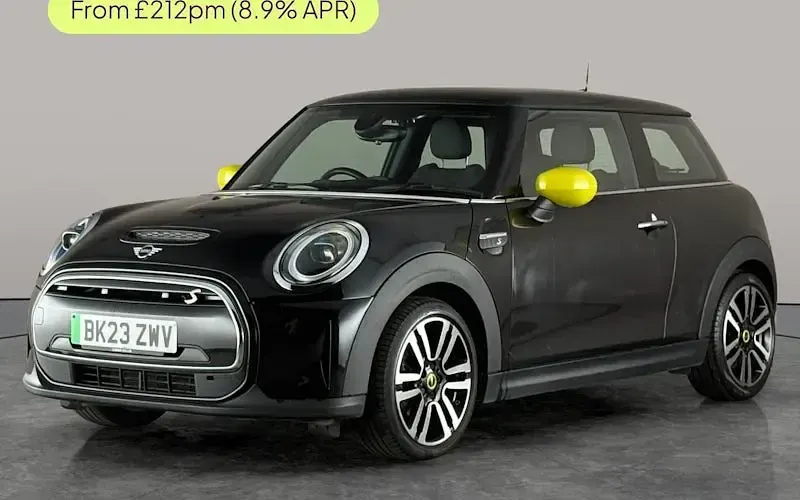 Used Mini Cooper Level 2 135 kW (184 HP) 2023 Hatchback