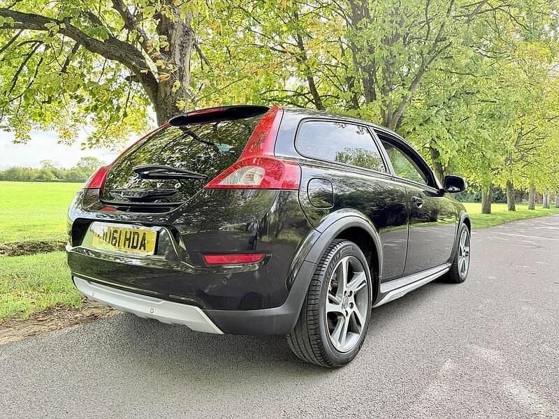Used Volvo C30 SE 145 HP (106 kW) 2025 Black Hatchback