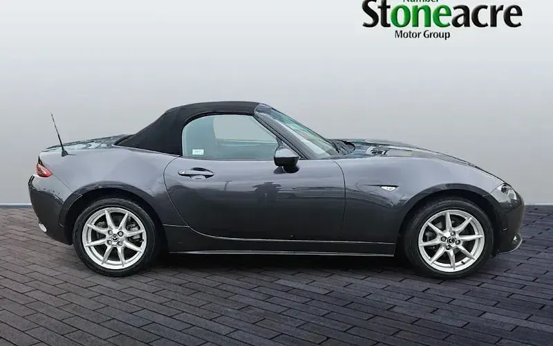Used Mazda MX5 131 HP (96 kW) 2018 Grey Cabriolet