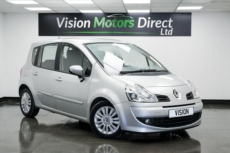 Silver Used 2010 Renault Grand Modus Dynamique MPV | £2,480 (Fair price) - Image 1/1