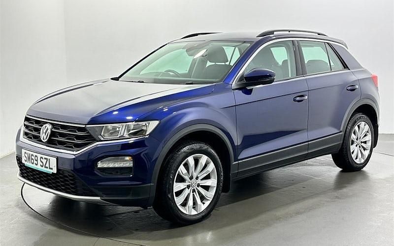 Usado VW T-Roc SE 116 HP (85 kW) 2020 Azul SUV