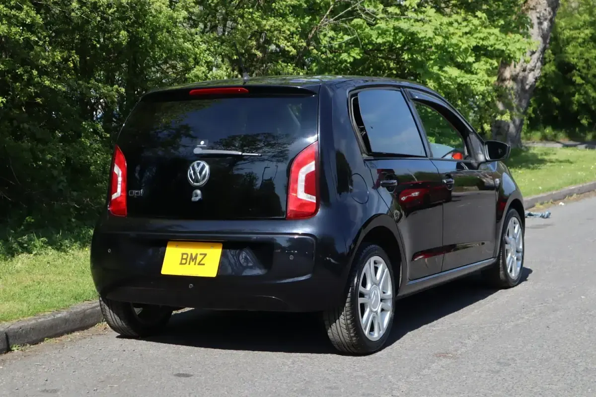 Begagnad VW up! Edition 2014 Svart Halvkombi