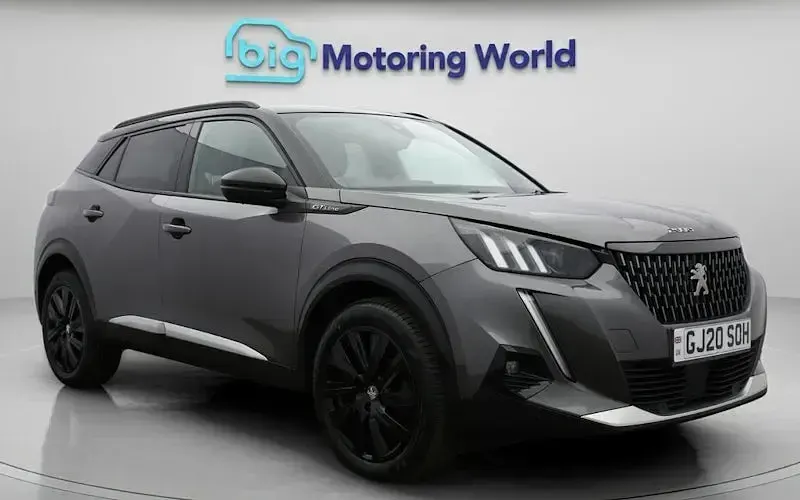 Used Peugeot 2008 GT-line 130 HP (95 kW) 2020 SUV