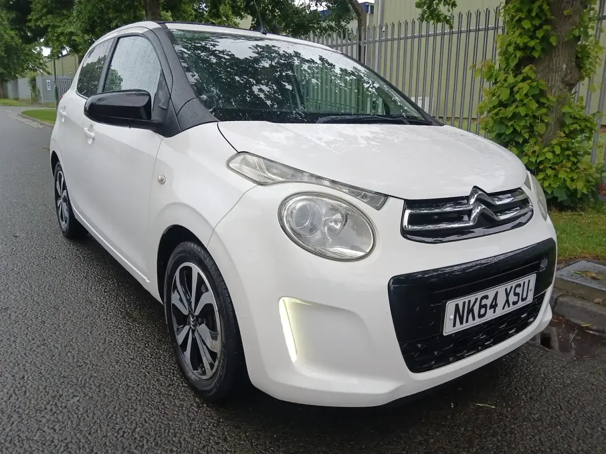 Used Citroën C1 Flair 82 HP (60 kW) 2014 White Hatchback
