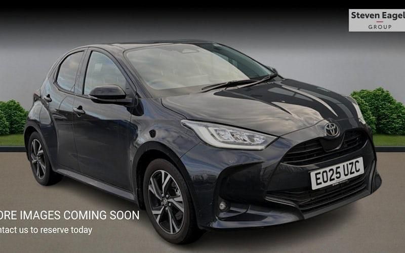 Used Toyota Yaris Hybrid Design 116 HP (85 kW) 2026 Hatchback