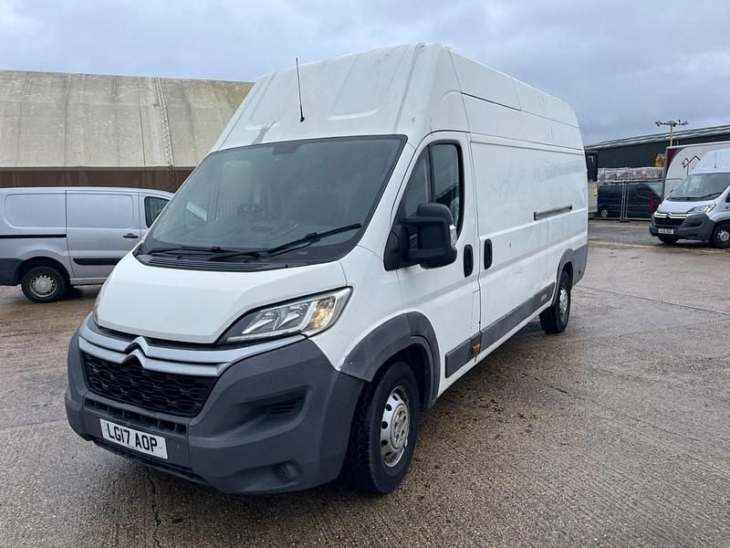 Used Citroën Relay 130 HP (95 kW) 2017 White Van