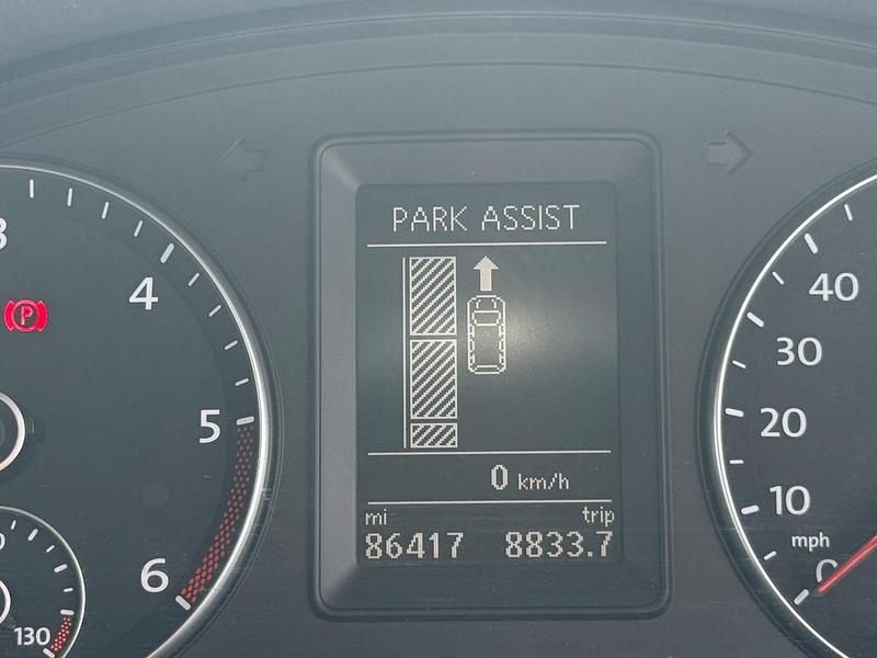 Usado VW Touran SE 105 HP (77 kW) 2012 Azul Monovolume