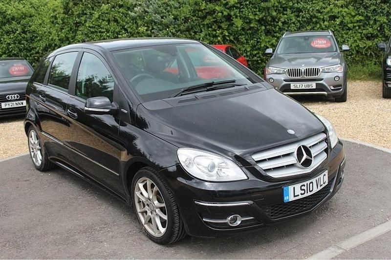 Black Used 2010 Mercedes B160 MPV | £1,995 (Good price) - Image 1/1