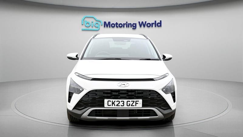 Used Hyundai Bayon Premium 101 HP (74 kW) 2023 White SUV