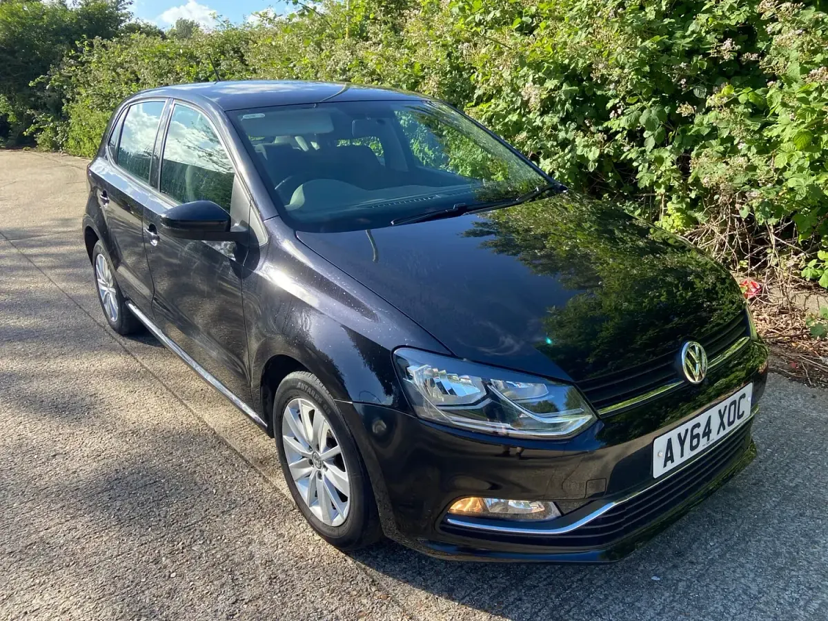 Used VW Polo SE 60 HP (44 kW) 2014 Black Hatchback