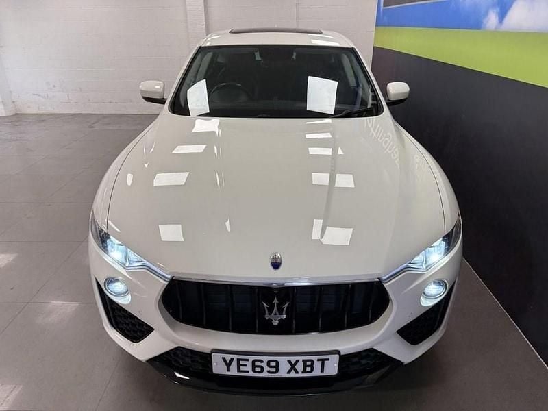 Used Maserati Levante 350 HP (257 kW) 2020 White SUV