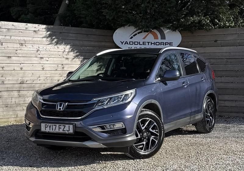 Used Honda CR-V SE Plus 2017 Blue SUV
