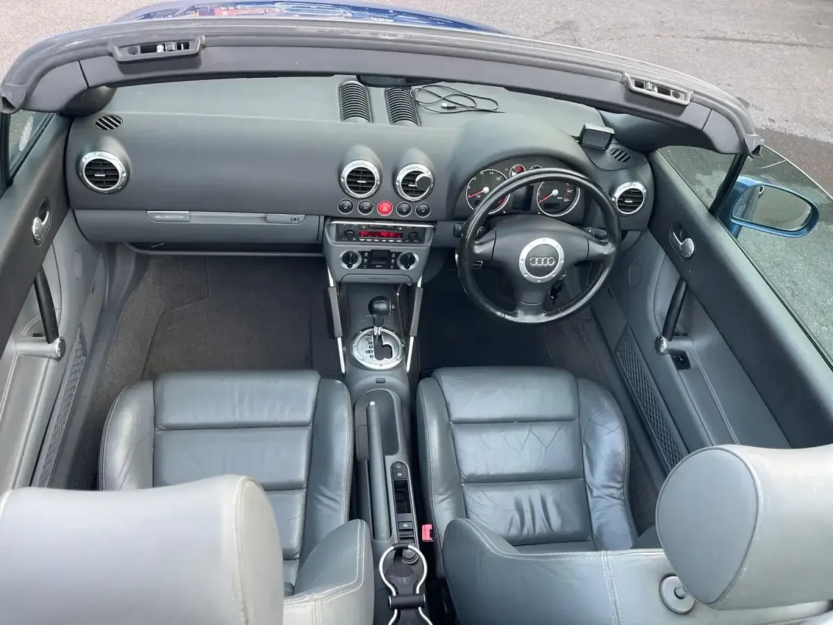 Used Audi TT 250 HP (183 kW) 2004 Blue Coupe
