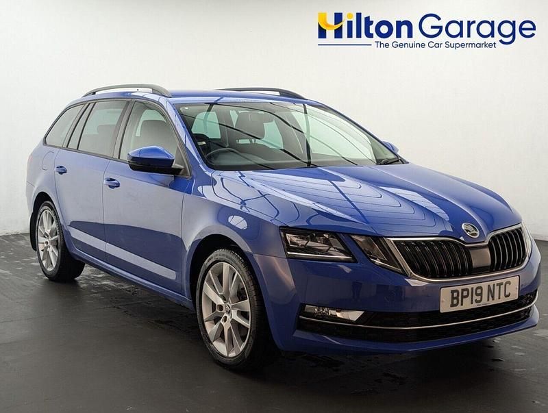 Blue Used 2019 Skoda Octavia SE L Estate | £11,350 (Good price) - Image 1/4