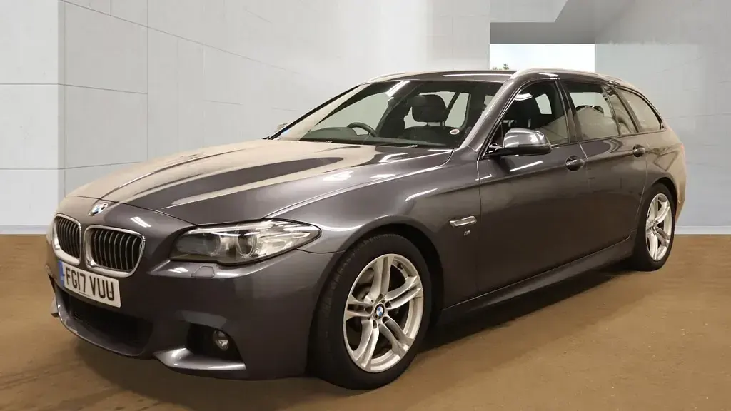 Used BMW 520 M Sport 2017 Mineral grey Estate