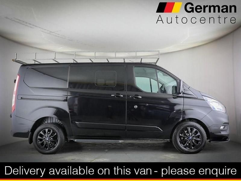 Used Ford Transit Custom Limited 130 HP (95 kW) 2020 Black Van