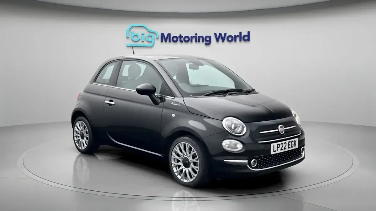 Used Fiat 500 Dolcevita 70 HP (51 kW) 2022 Hatchback
