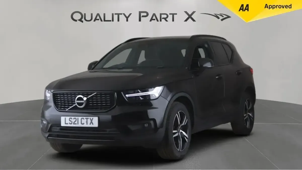 Used Volvo XC40 R-Design 2021 Black SUV