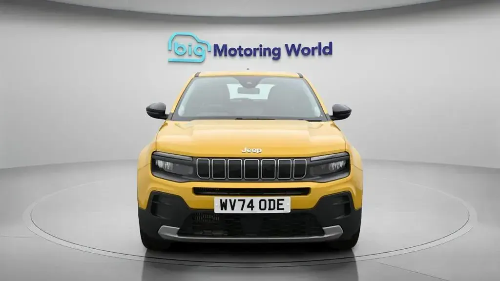 Used Jeep Avenger Altitude 100 HP (73 kW) 2024 Yellow SUV