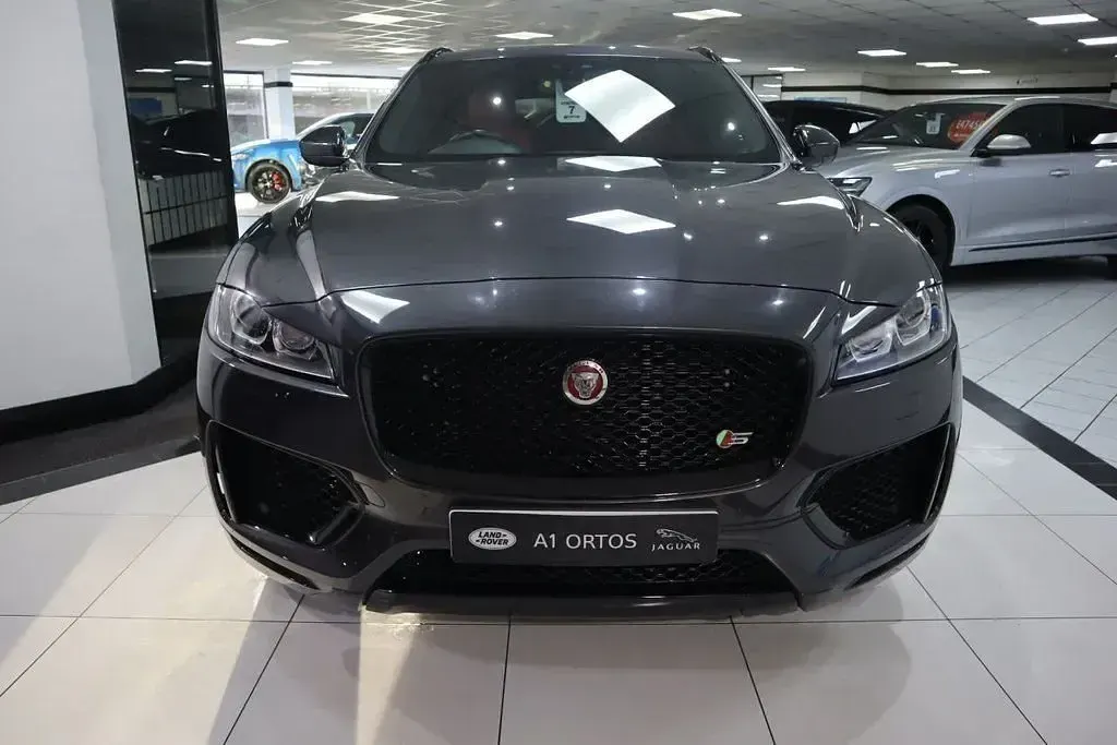 Used Jaguar F-Pace S 300 HP (220 kW) 2018 Grey SUV