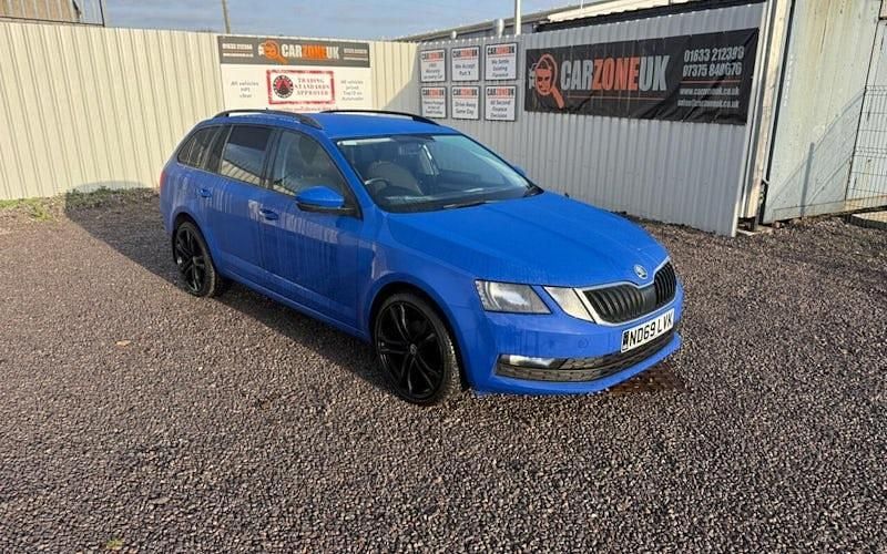 Used Skoda Octavia SE Drive 150 HP (110 kW) 2019 Blue Estate