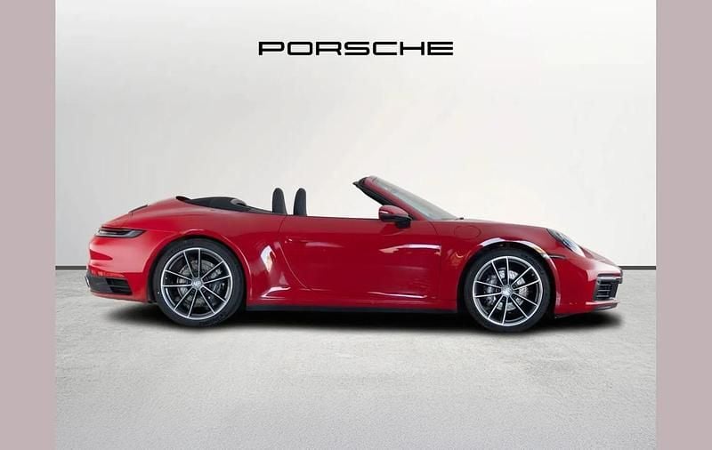 Used Porsche 911 379 HP (278 kW) 2023 Red Cabriolet