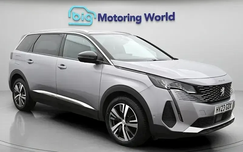 Gebraucht Peugeot 5008 Allure+ 131 PS (96 kW) 2023 SUV