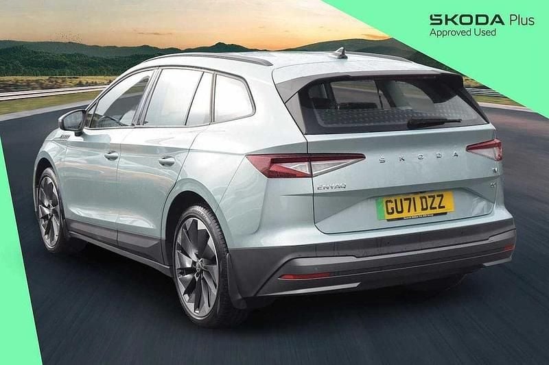 Used Skoda Enyaq iV Lounge 131 kW (179 HP) 2021 Arctic silver metallic SUV