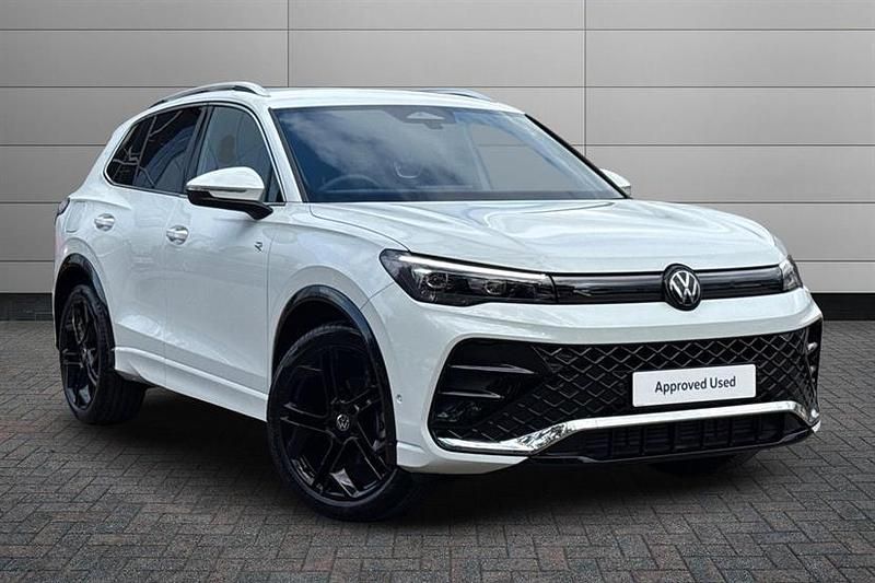 Used VW Tiguan R-line 150 HP (110 kW) 2025 Pure white SUV