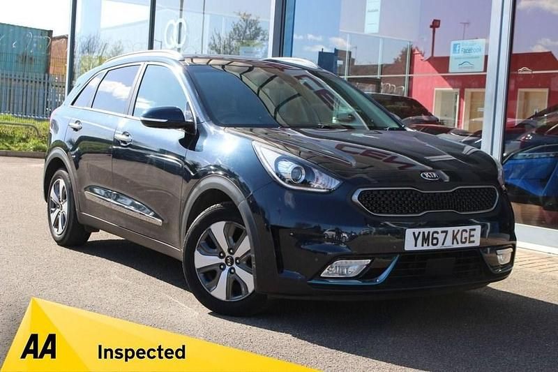 Begagnad Kia Niro 139 HK (102 kW) 2018 Blå SUV